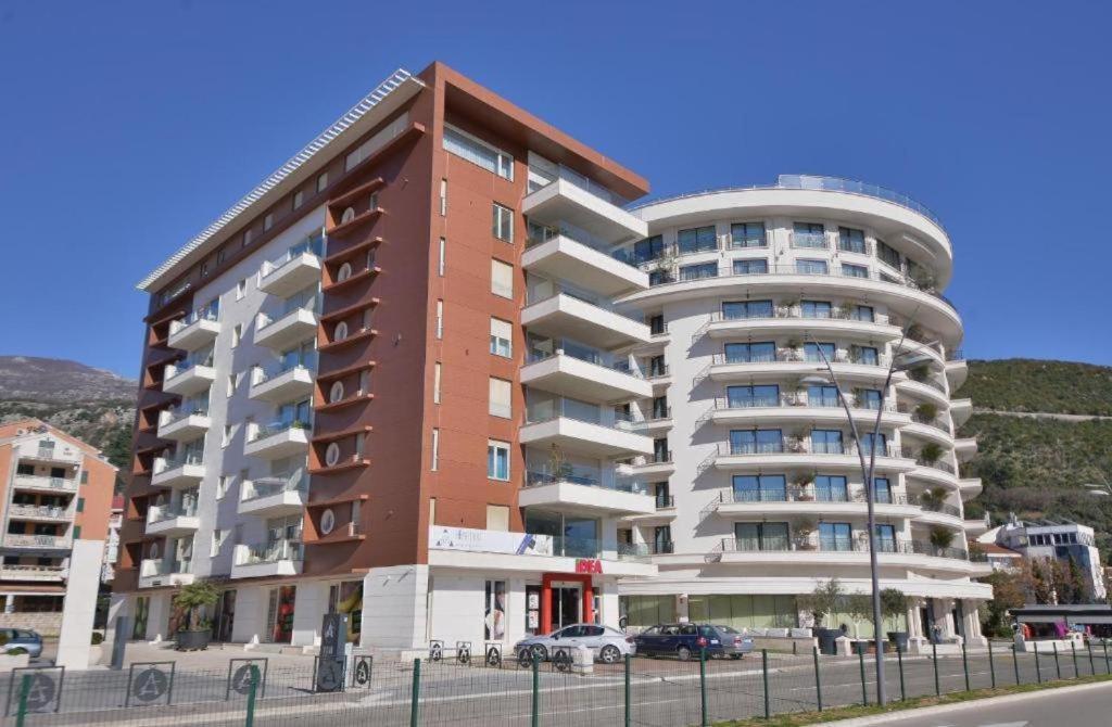 Red Lux Διαμέρισμα Μπούντβα Εξωτερικό φωτογραφία