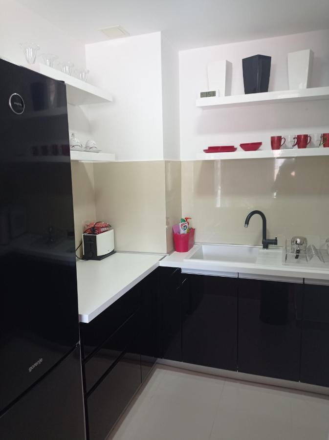 Red Lux Διαμέρισμα Μπούντβα Εξωτερικό φωτογραφία