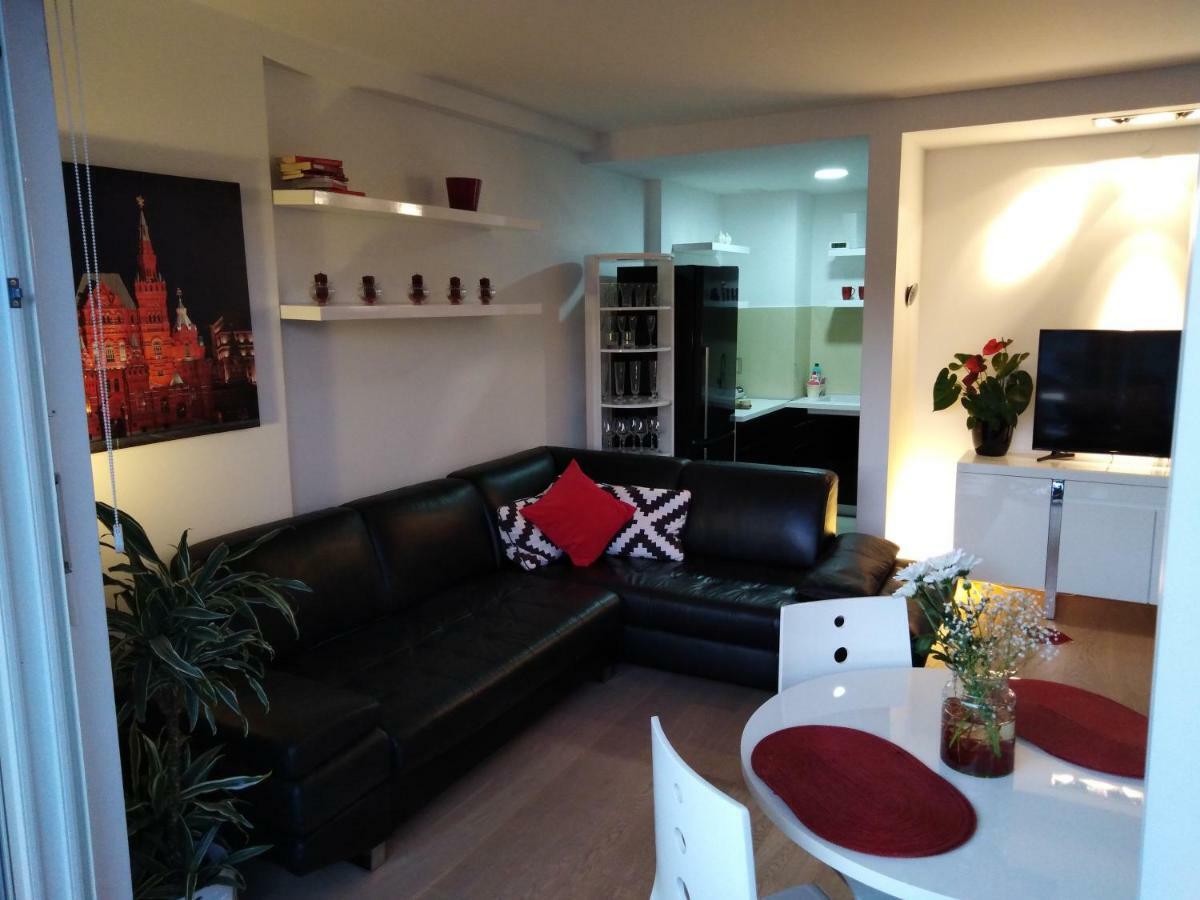 Red Lux Διαμέρισμα Μπούντβα Εξωτερικό φωτογραφία